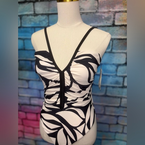 NWT Sanctuary Black and Cream One Piece Swimsuit - Picture 2 of 3